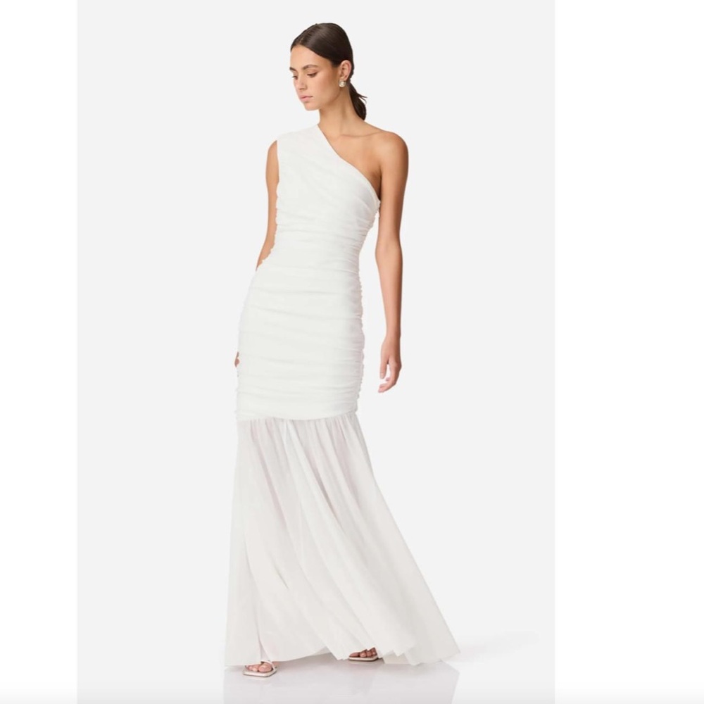Elliatt Vinna Ruched One Shoulder Gown